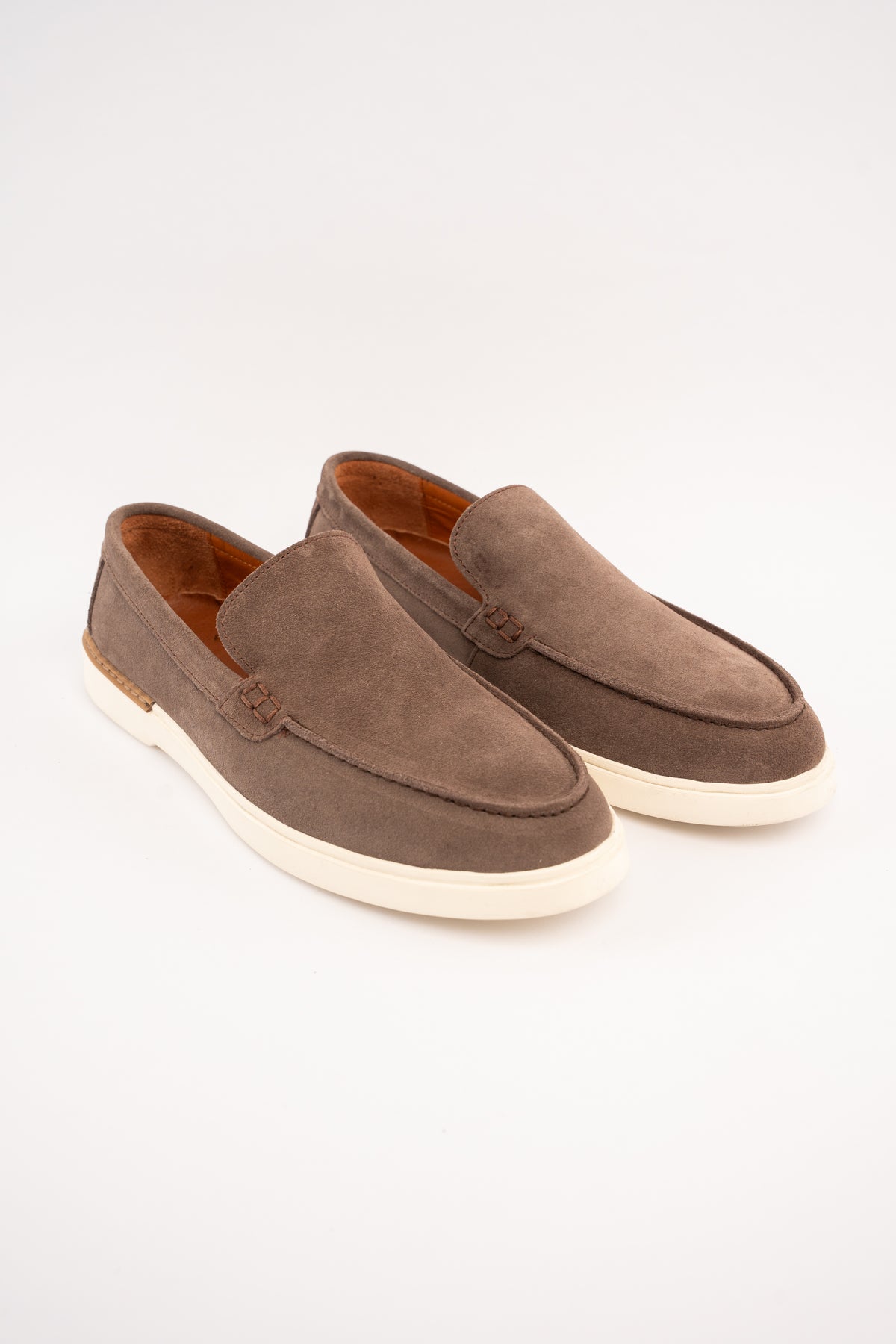 MOCHA HERITAGE SUEDE LOAFER