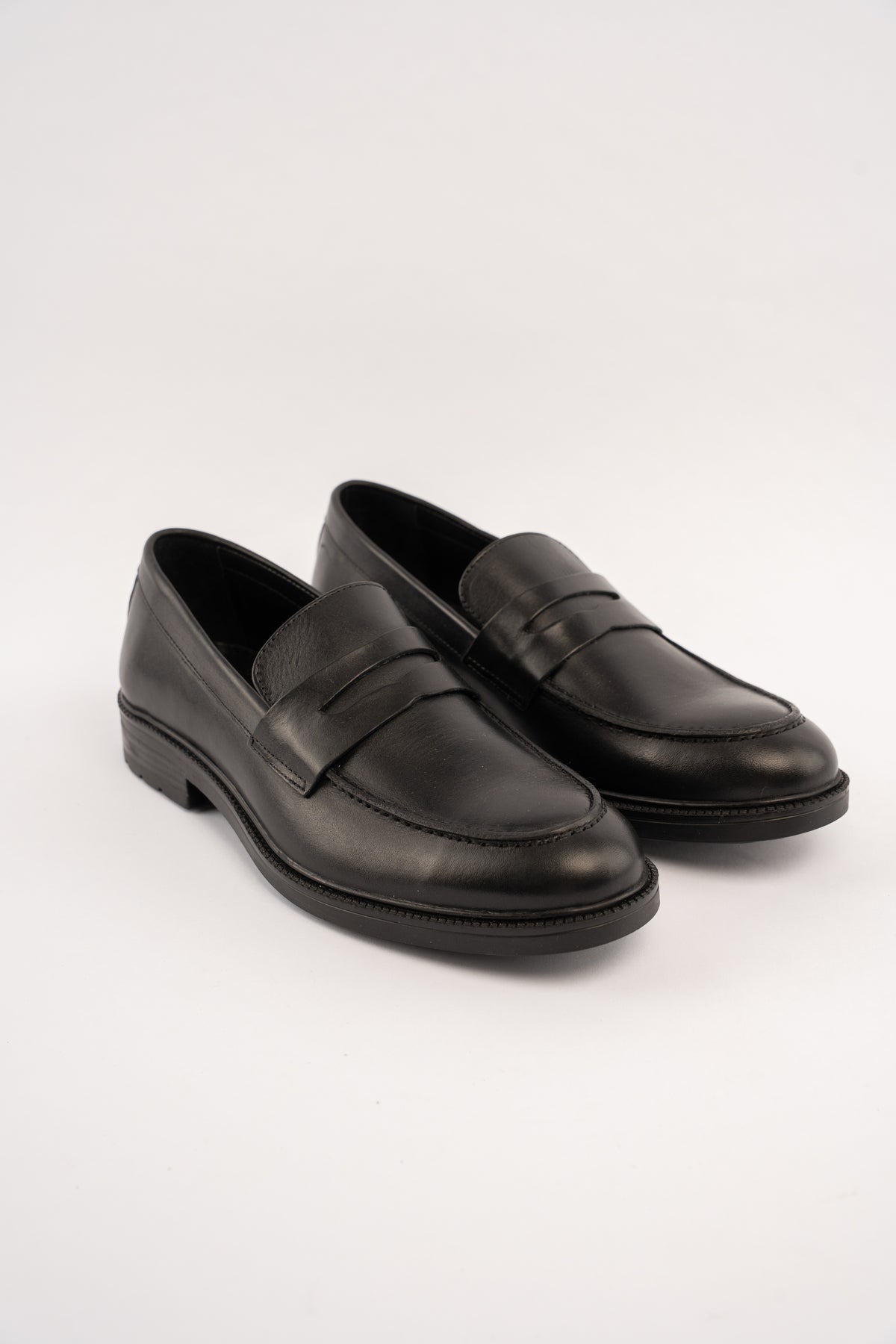 POINT BLACK LEATHER PENNY LOAFER