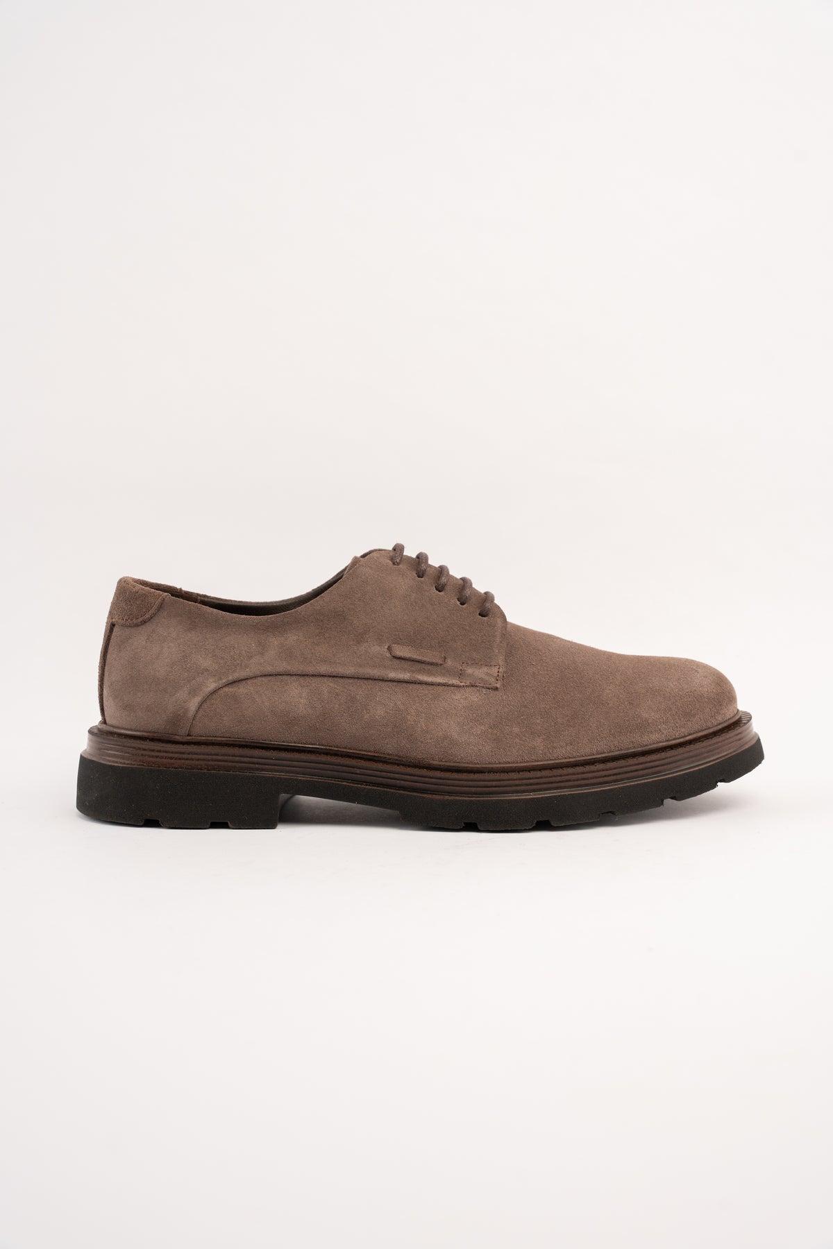 MOCHA SUEDE DERBY SHOE
