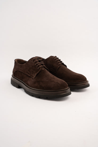 BROWN SUEDE DERBY SHOE