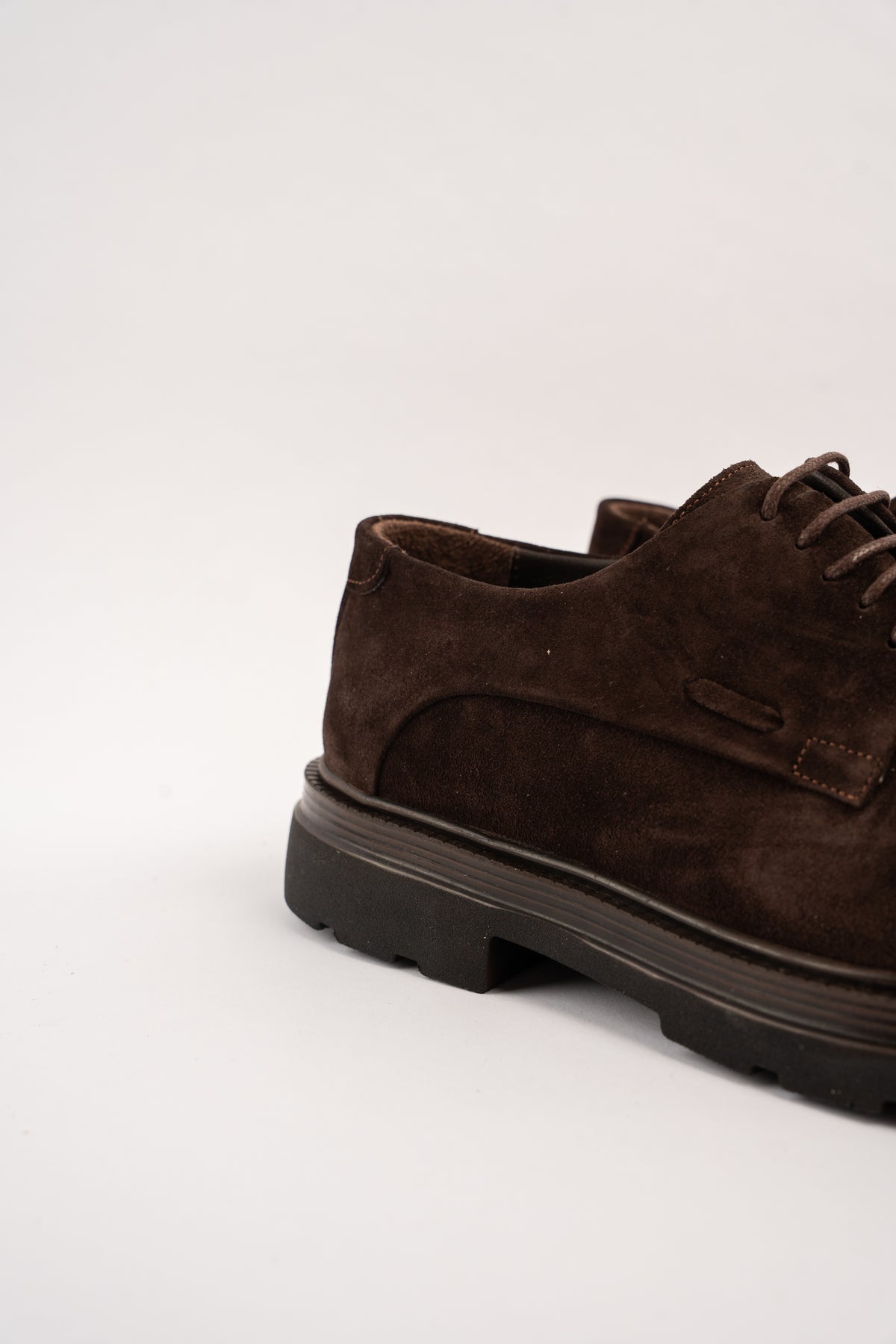 BROWN SUEDE DERBY SHOE