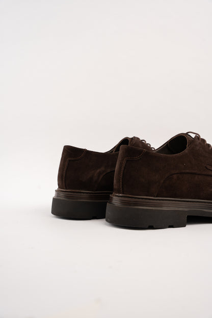 BROWN SUEDE DERBY SHOE