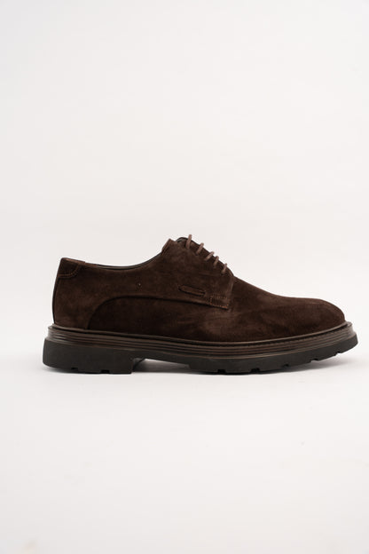 BROWN SUEDE DERBY SHOE