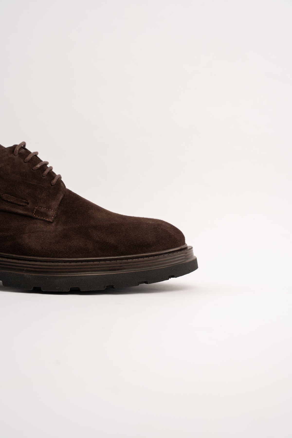 BROWN SUEDE DERBY SHOE