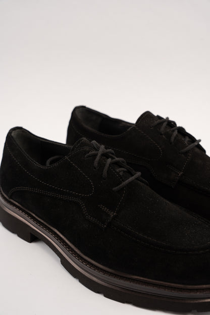 BLACK SUEDE HALF BROGUE