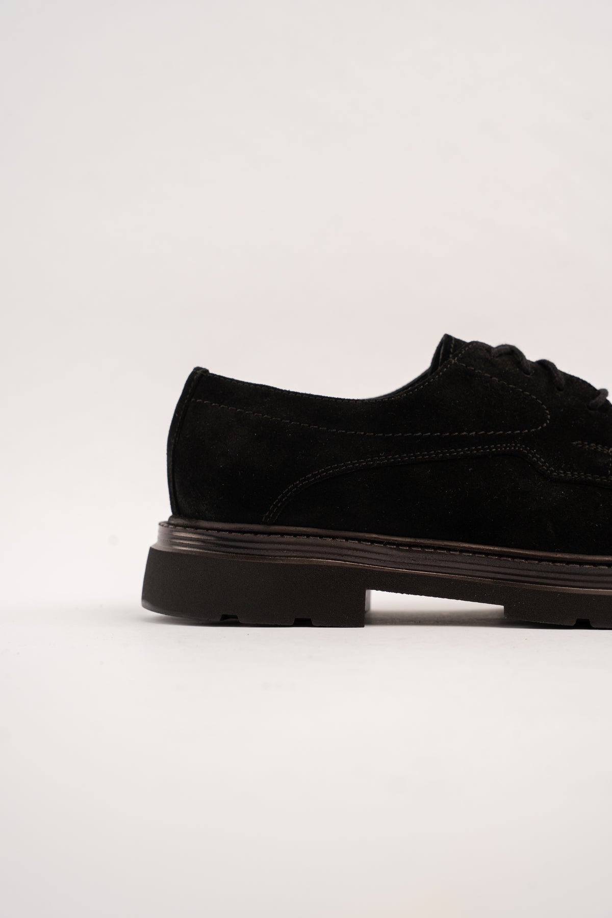 BLACK SUEDE HALF BROGUE