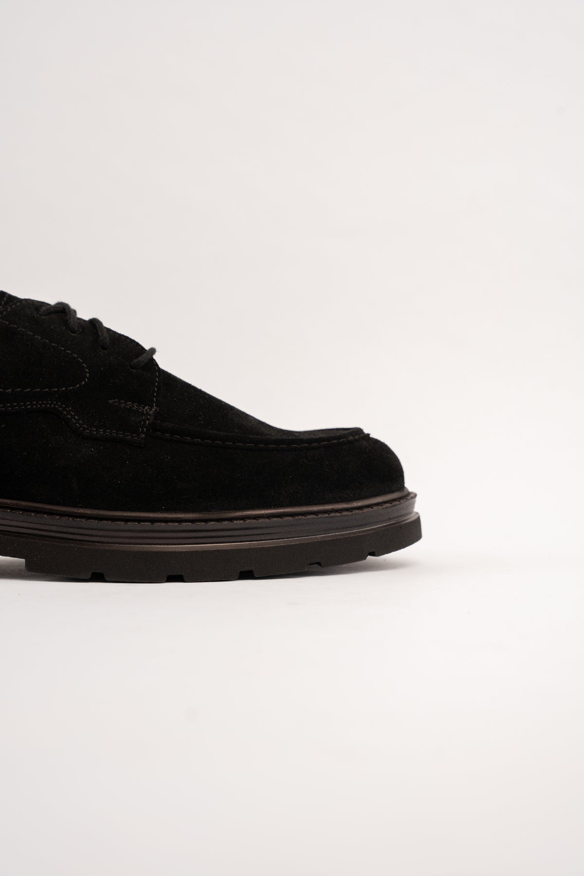 BLACK SUEDE HALF BROGUE
