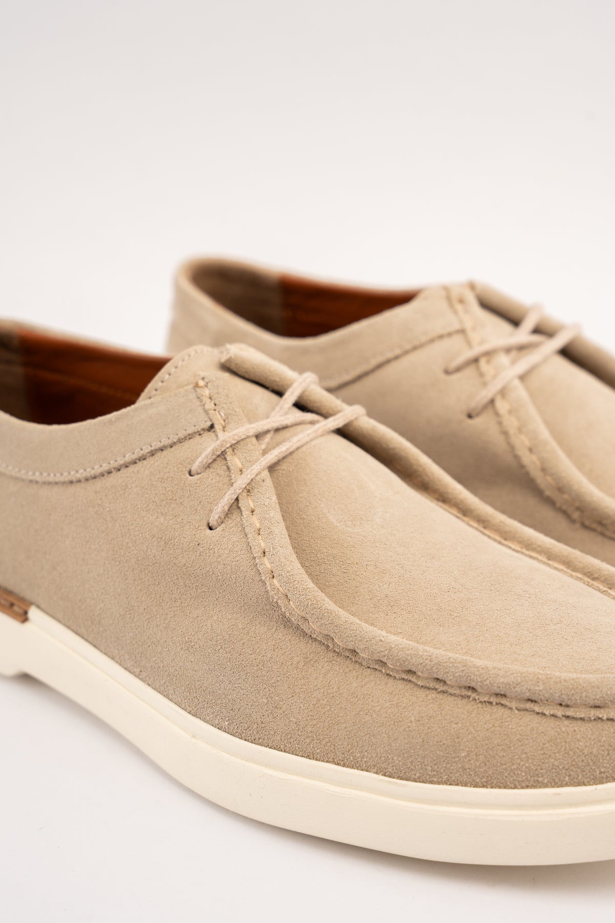 BEIGE SUEDE LEATHER MOC TOE SHOE