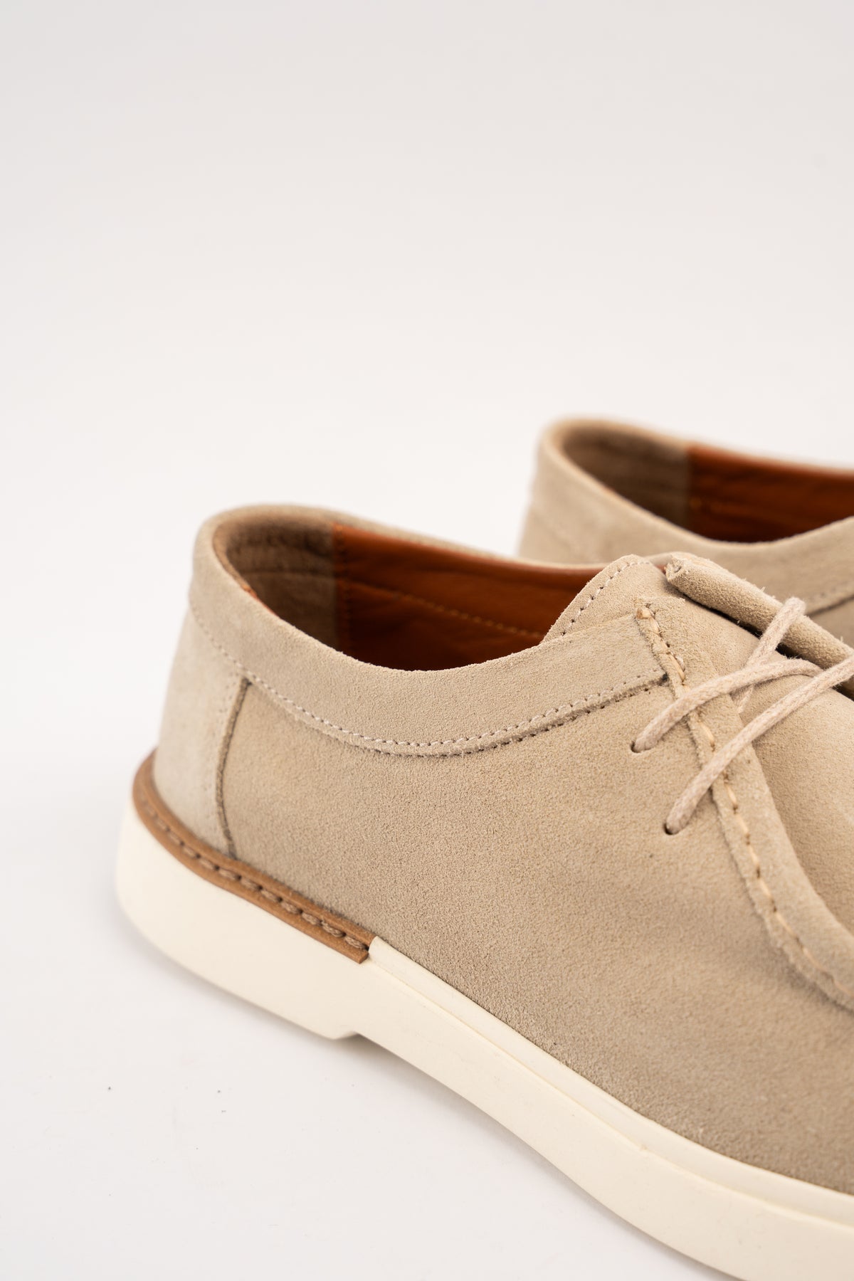 BEIGE SUEDE LEATHER MOC TOE SHOE