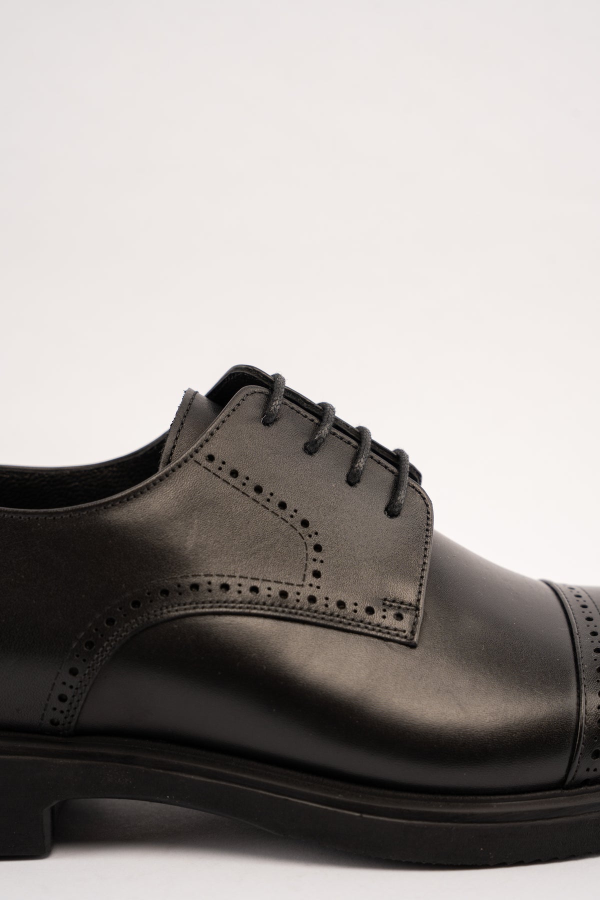 BLACK PREMIUM DERBY SHOE