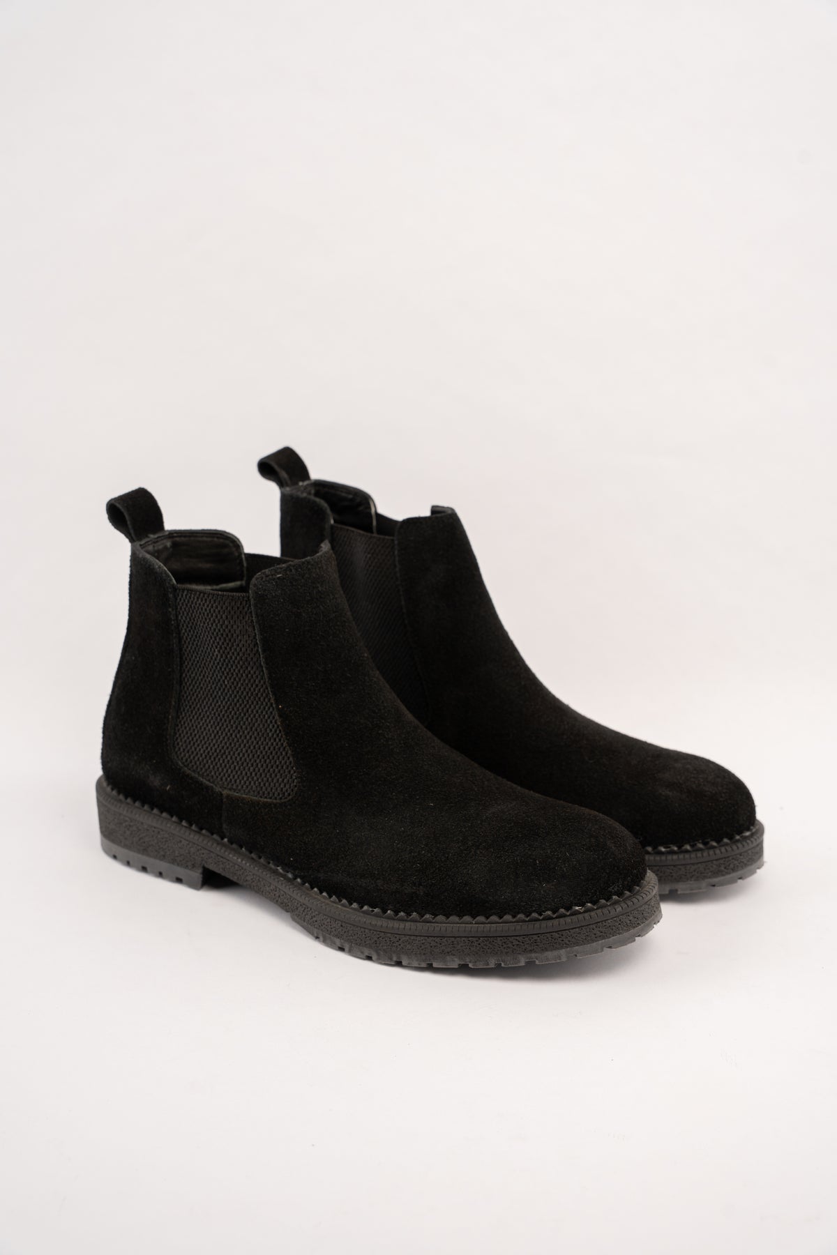 BLACK TIMELESS SUEDE BOOTS