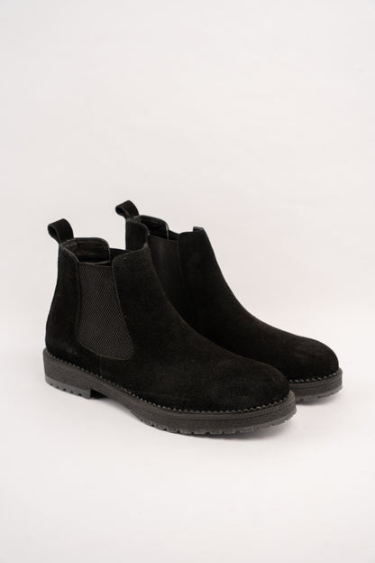 BLACK TIMELESS SUEDE BOOTS