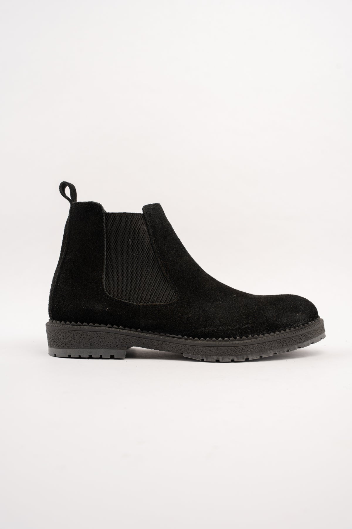 BLACK TIMELESS SUEDE BOOTS