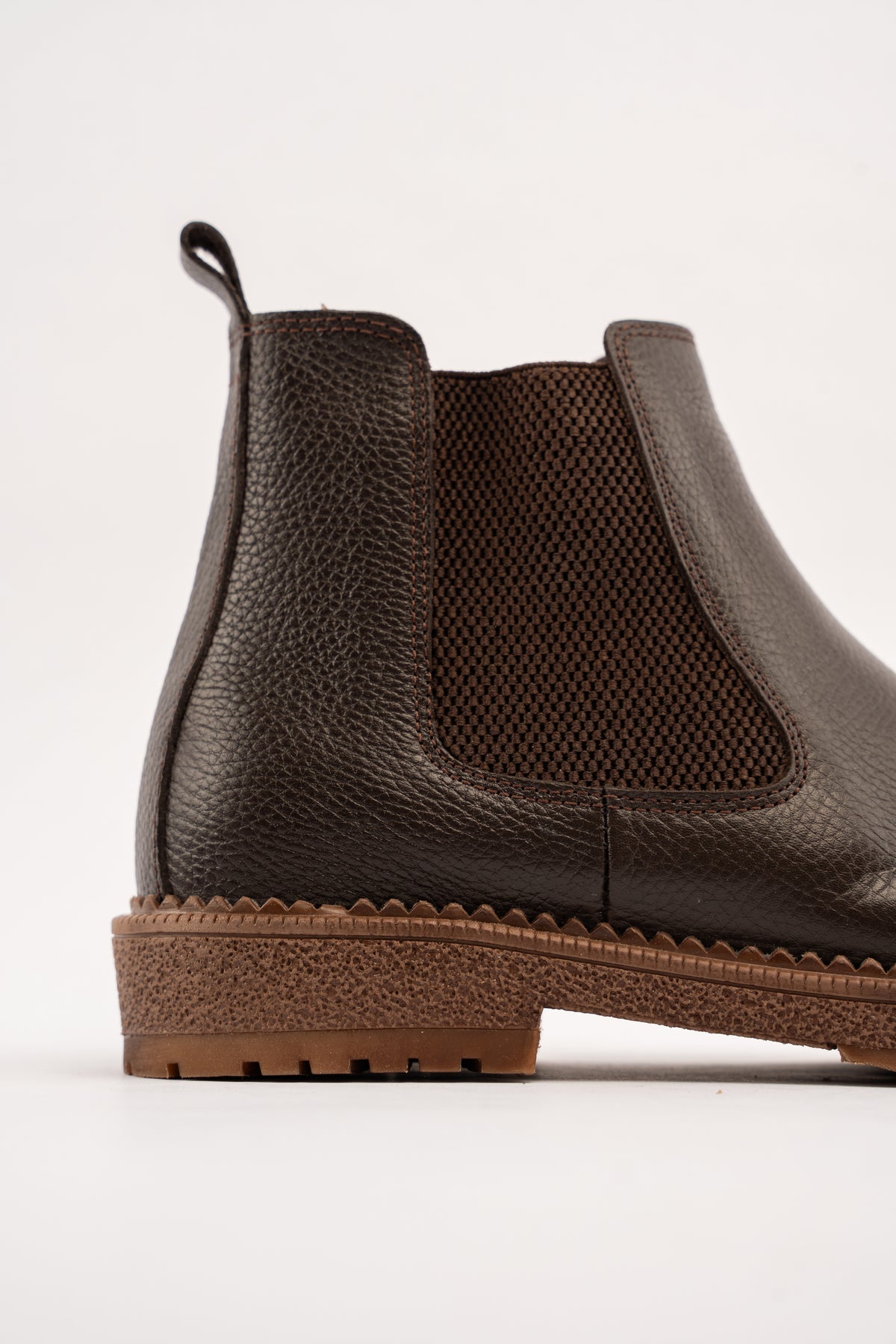 BROWN TIMELESS LEATHER BOOTS