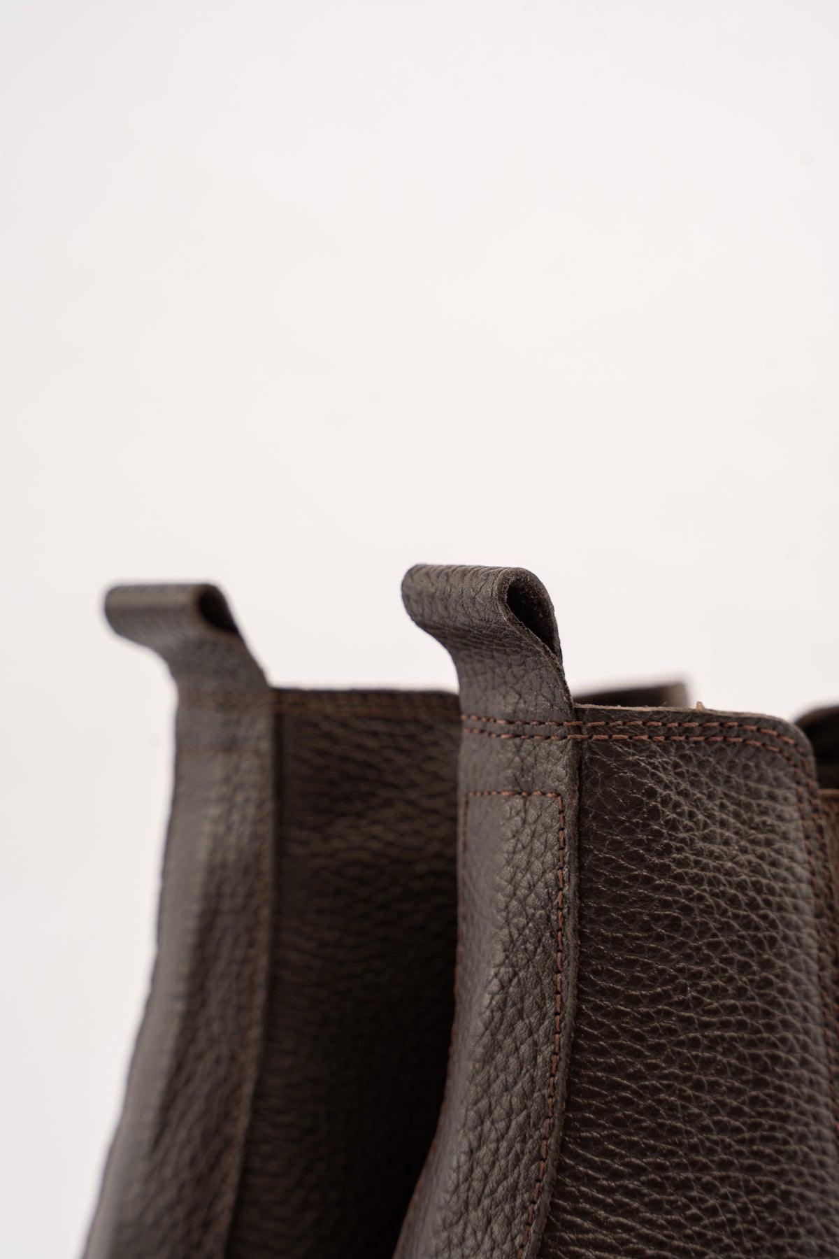 BROWN TIMELESS LEATHER BOOTS