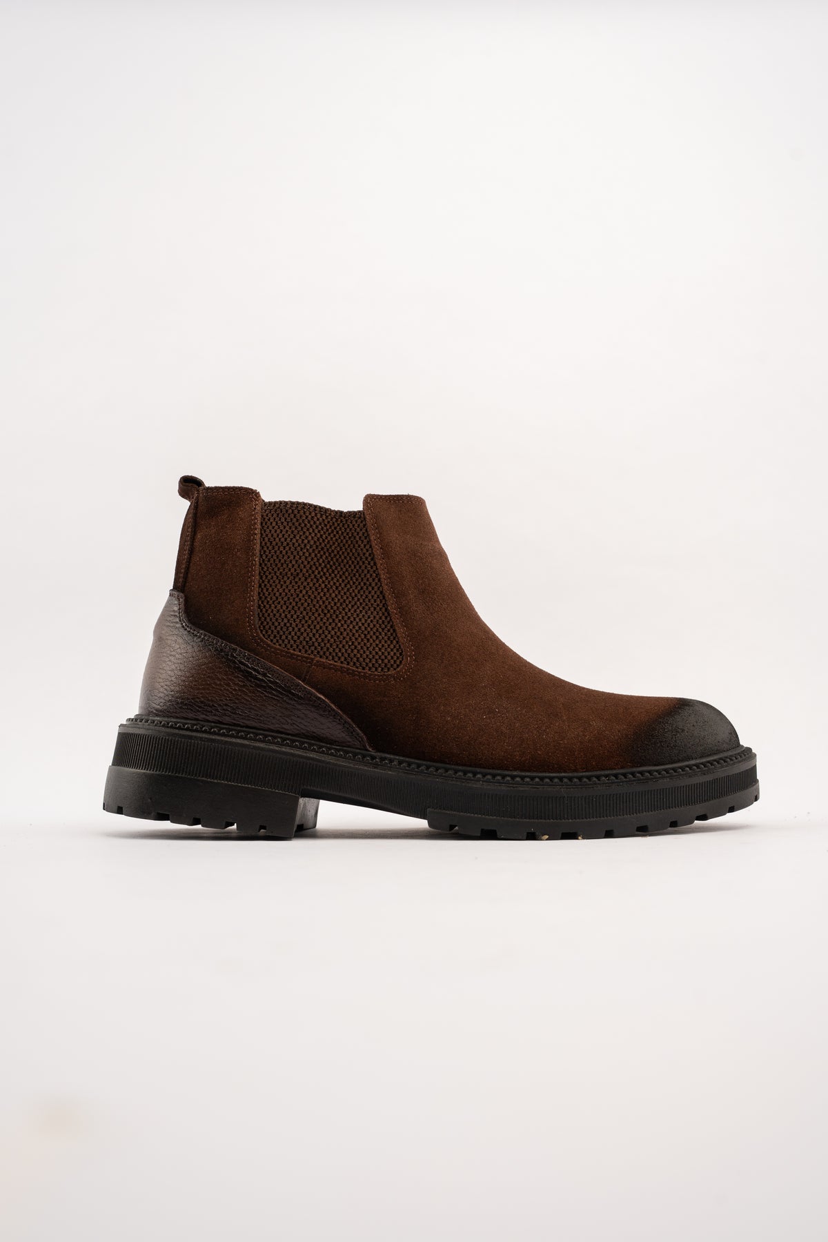 BROWN URBAN SUEDE BOOTS