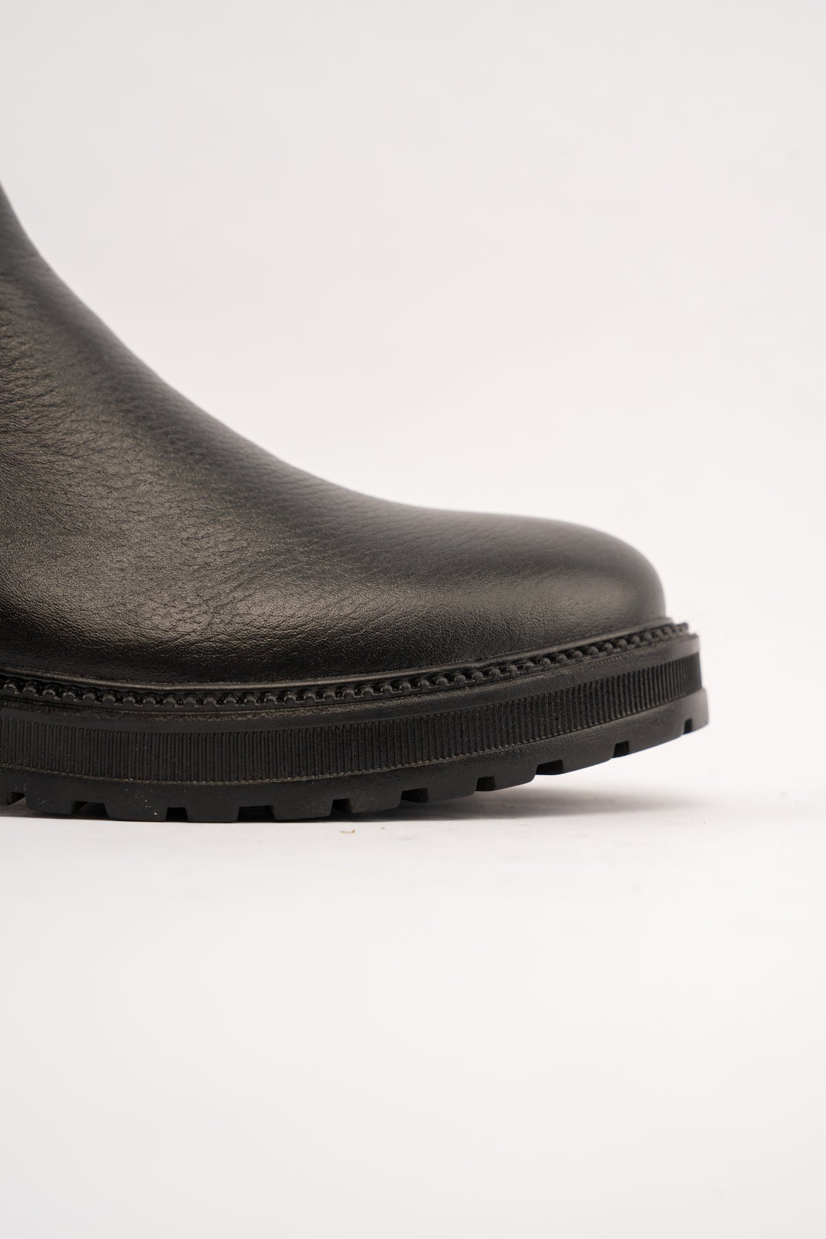 BLACK URBAN LEATHER BOOTS