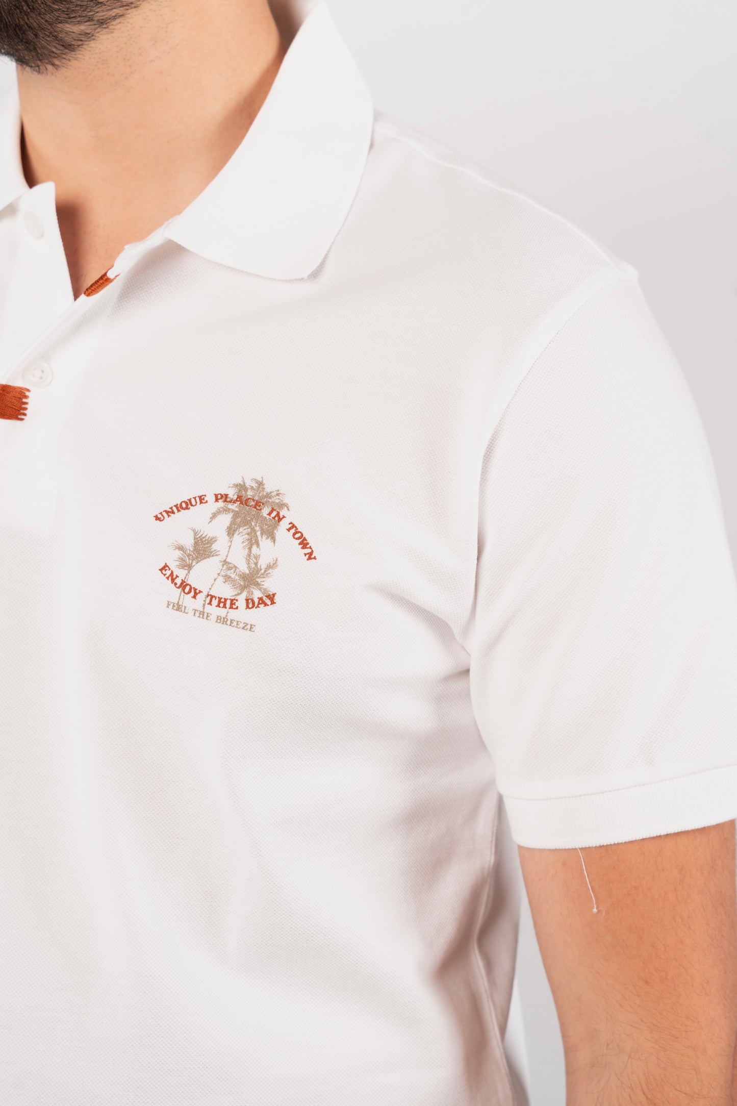 WHITE MINIMAL PALM POLO