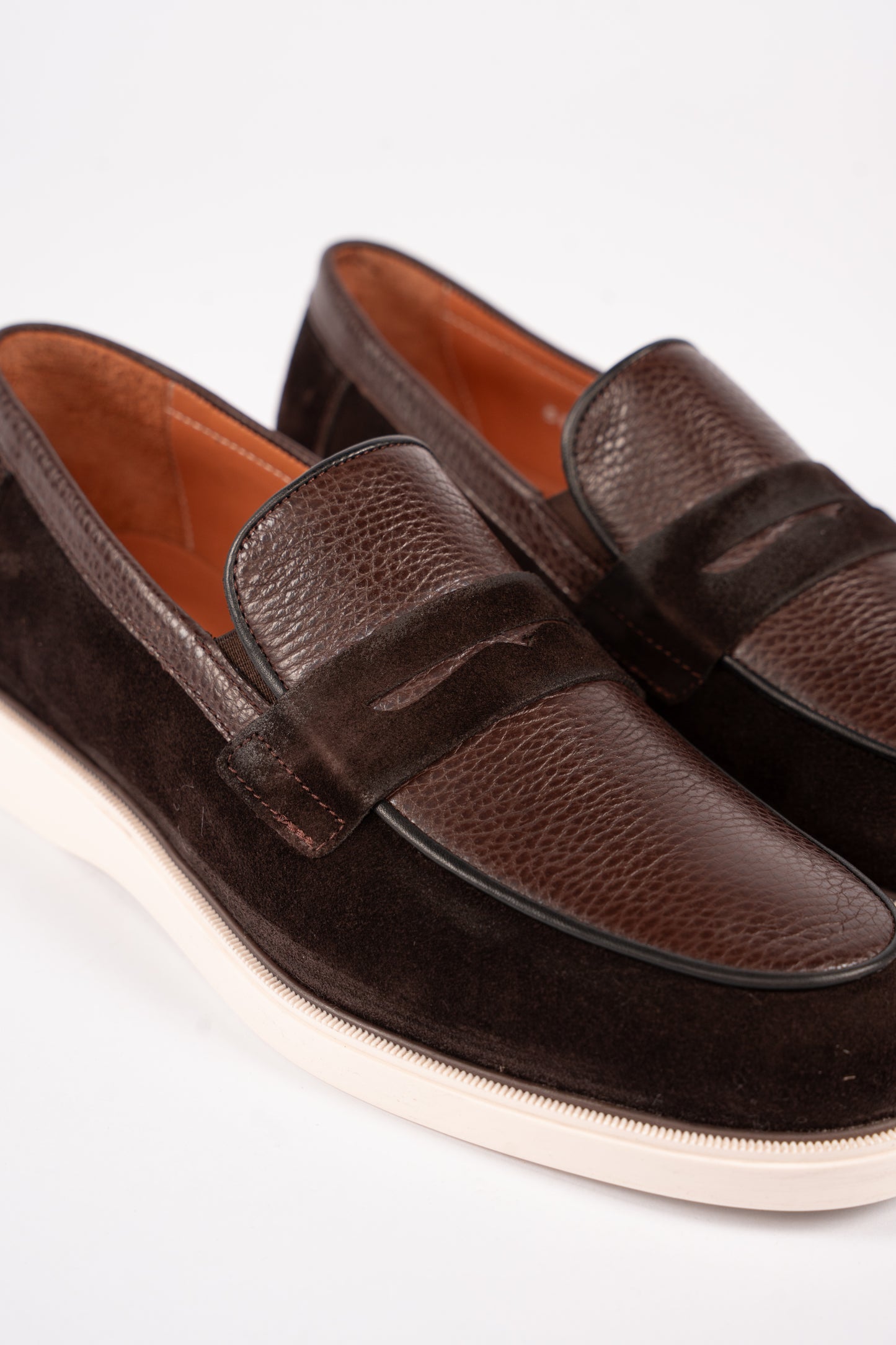 BROWN MIXED PENNY LOAFER