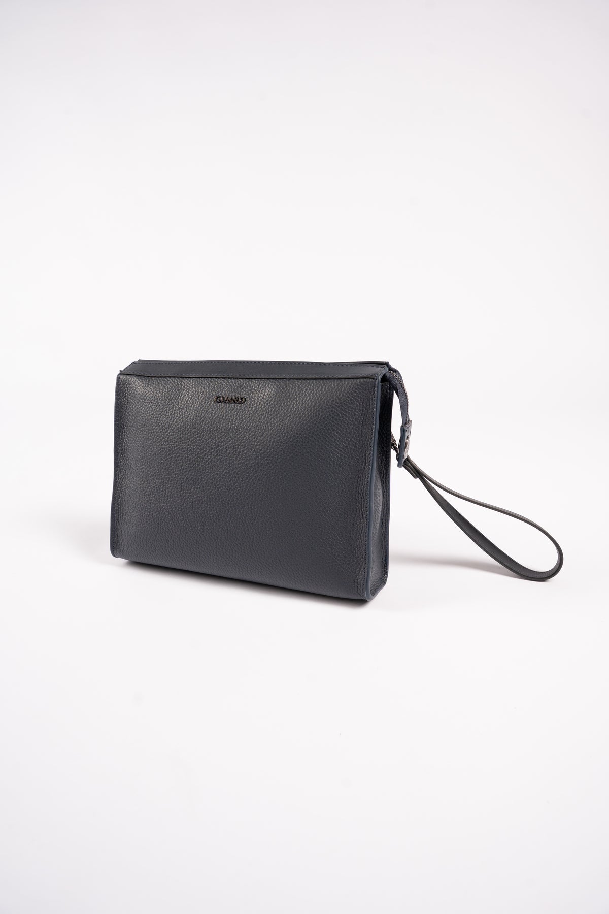 NAVY LEVANT SEAL LEATHER CLUTCH BAG