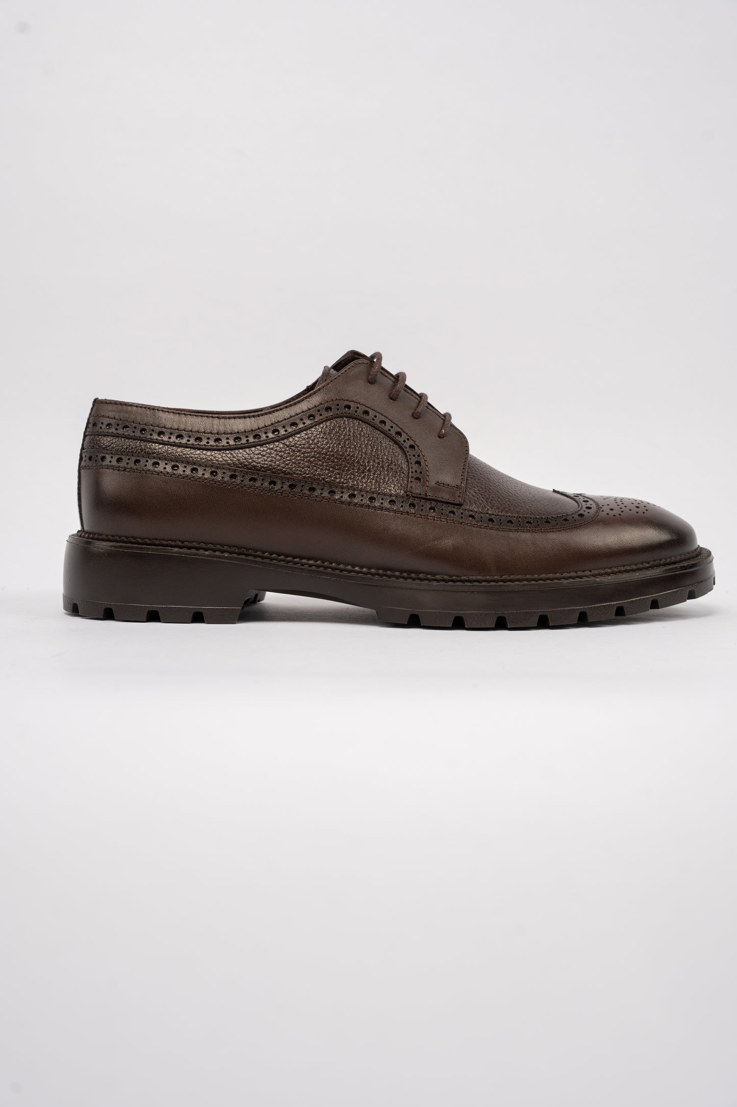 BROWN BROGUE SHOE