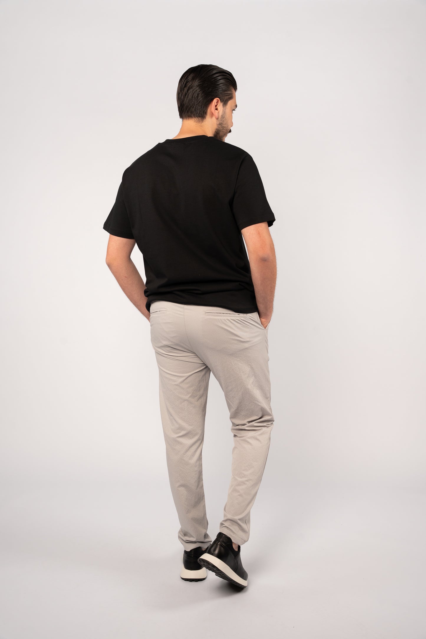 BLACK DISCOVER THICK RELAXED TSHIRT