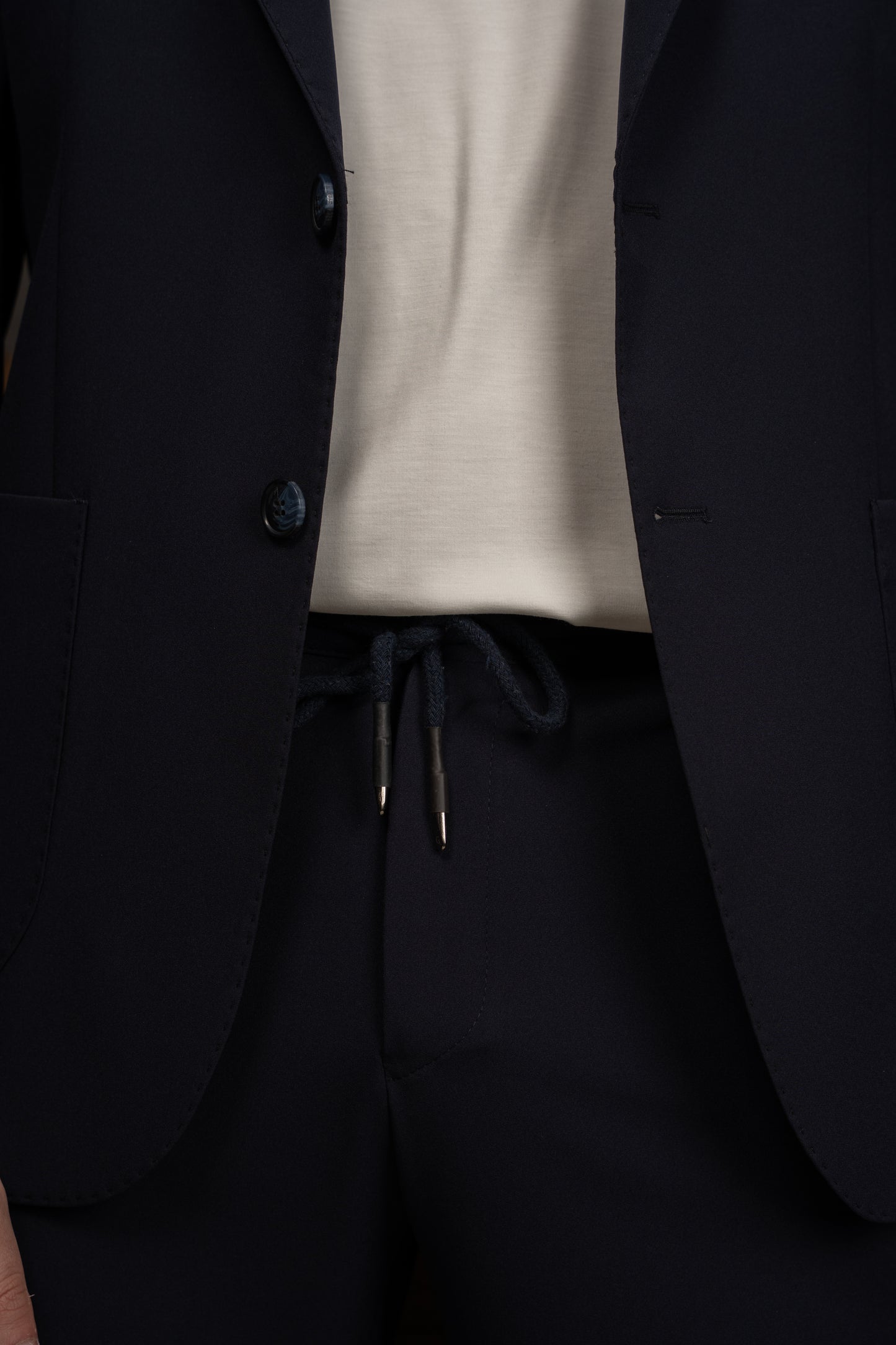 NAVY TRAVEL SUIT