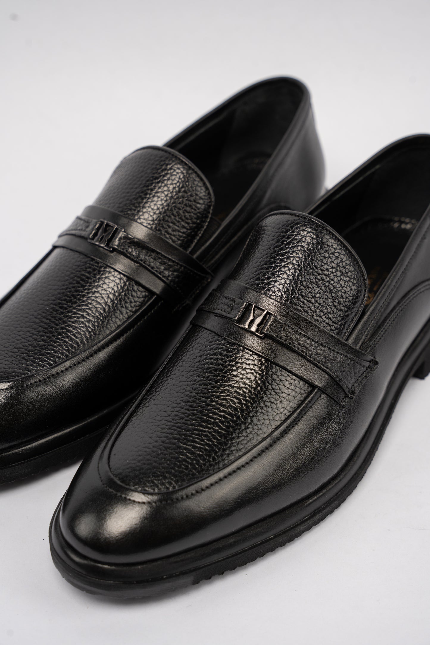 BLACK ELEGENT LOAFER