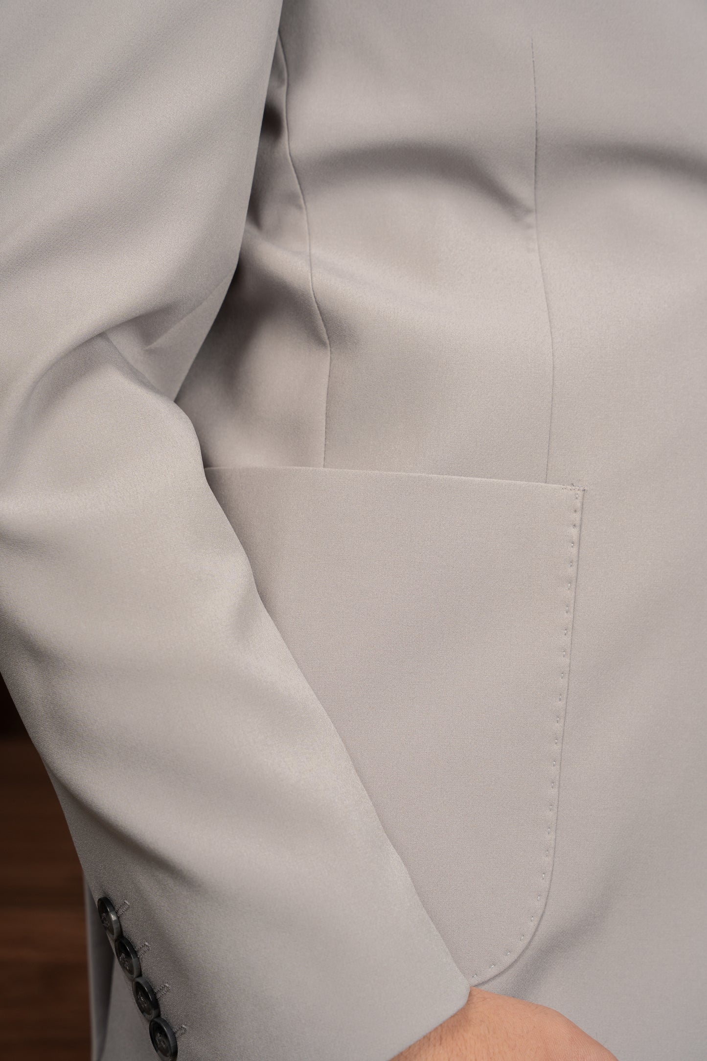 GREY TRAVEL SUIT