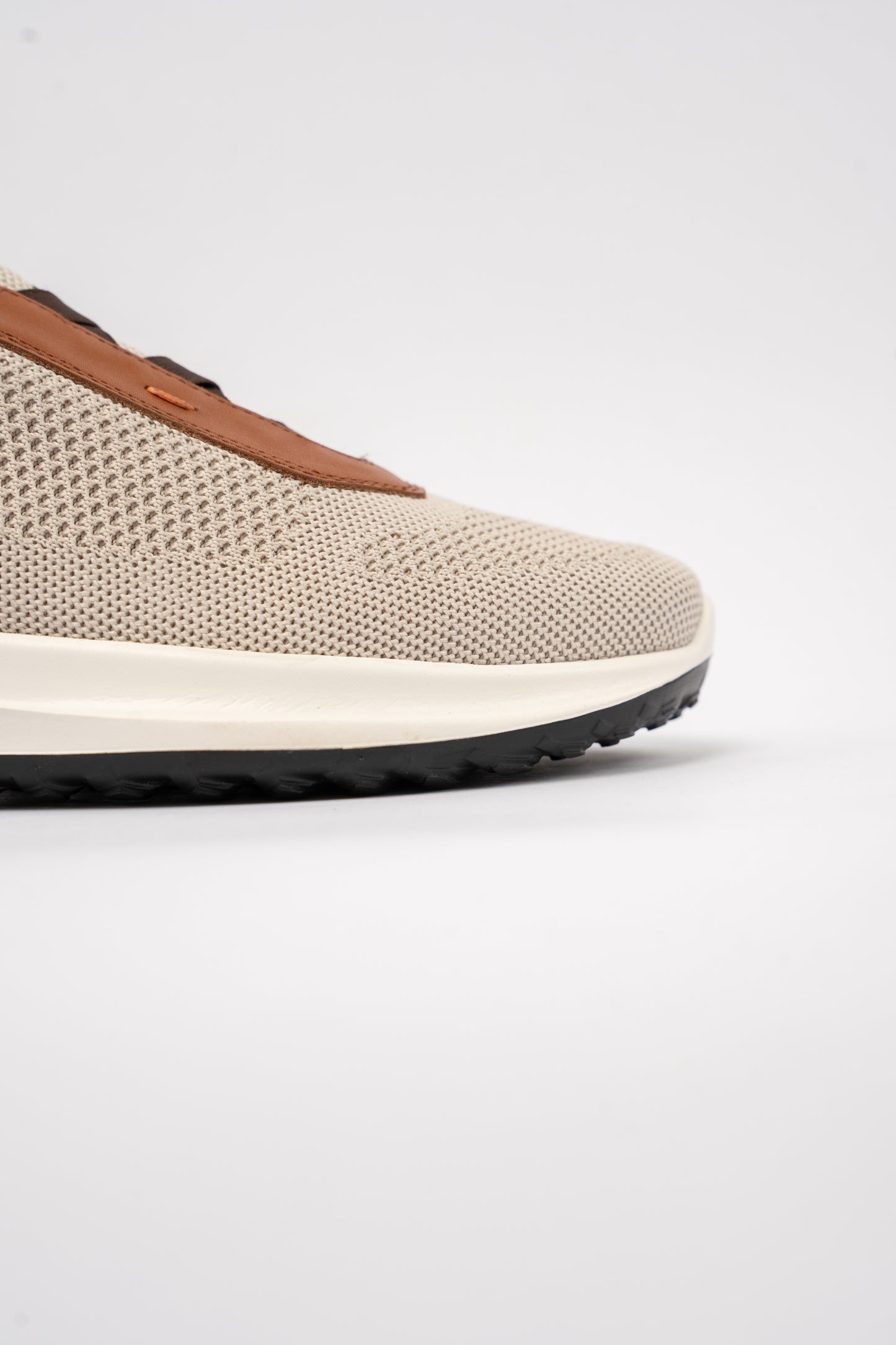 BEIGE CASUAL ELASTIC SNEAKER
