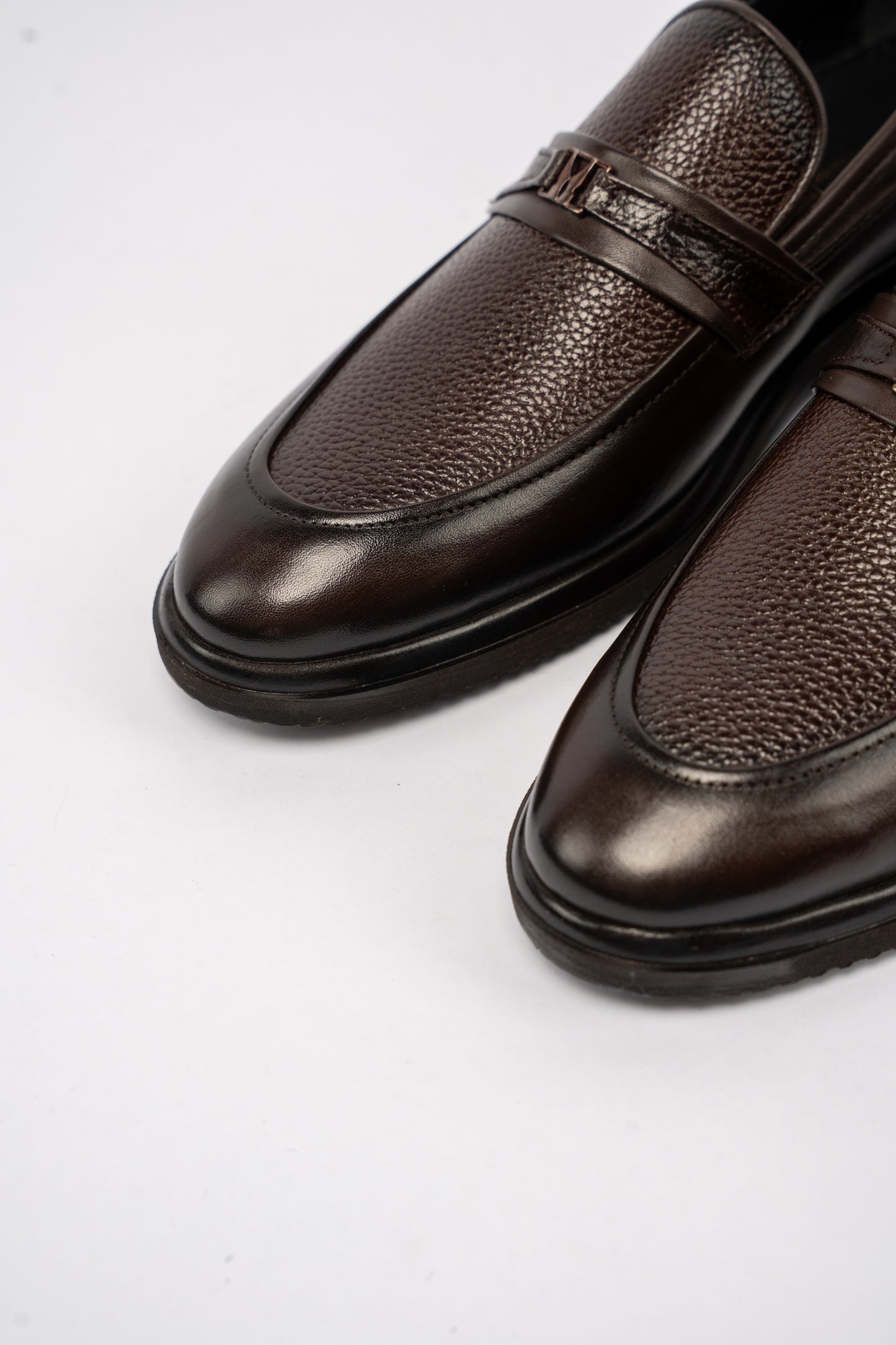 BROWN ELEGENT LOAFER