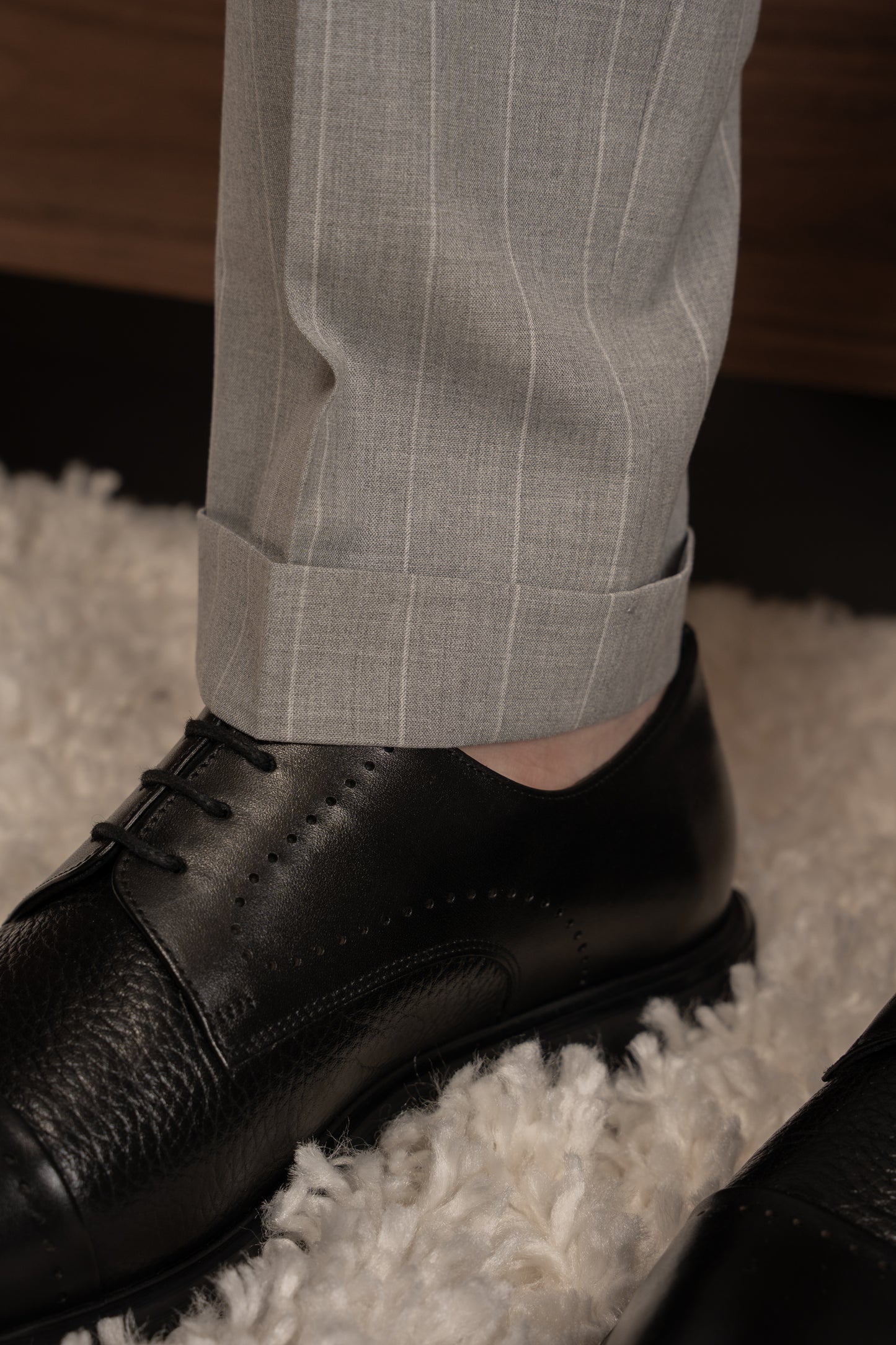GREY LINED DOBETTI SUIT