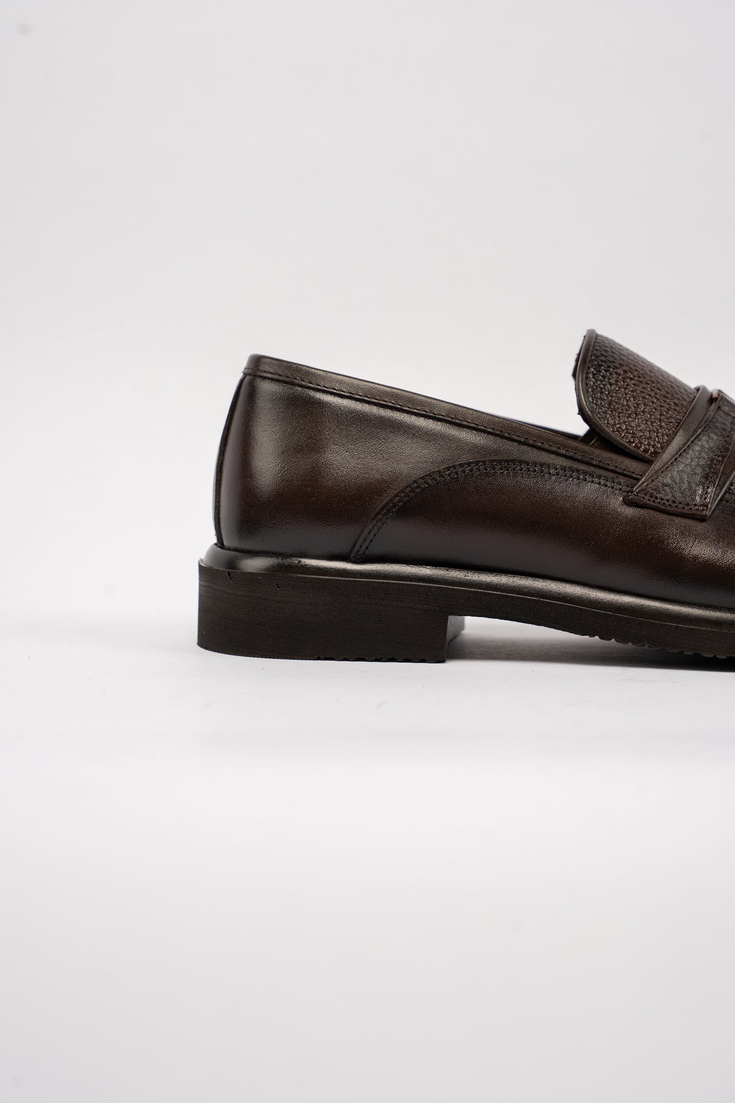 BROWN ELEGENT LOAFER