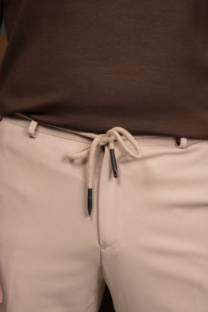 BEIGE TRAVEL SUIT