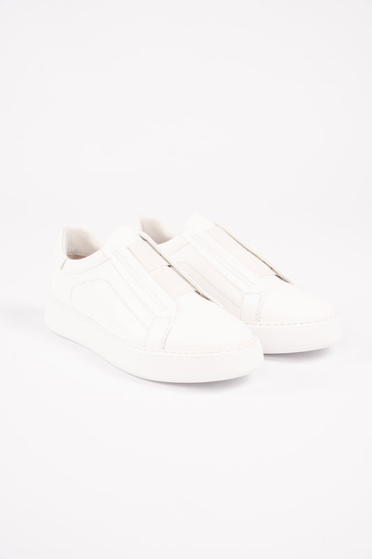 WHITE LEATHER VERSATILE ELASTIC SNEAKER