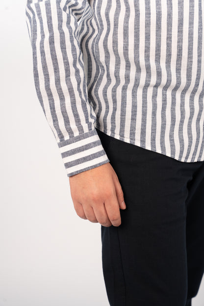 WHITE NAVY LINE LINEN SHIRT