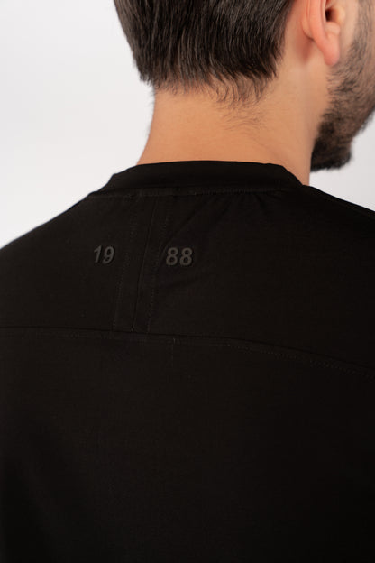 BLACK EVERYDAY TSHIRT