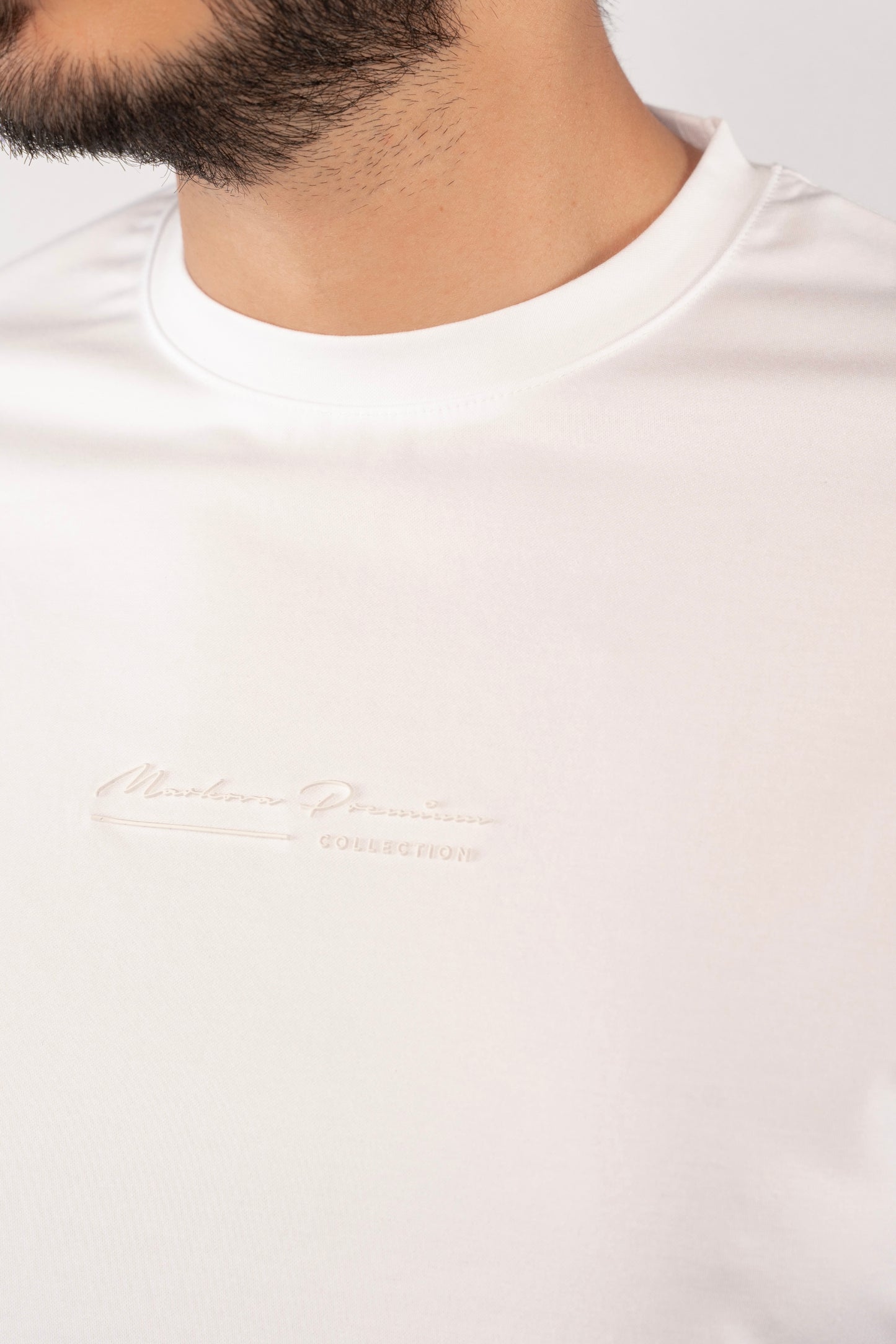 WHITE EVERYDAY TSHIRT
