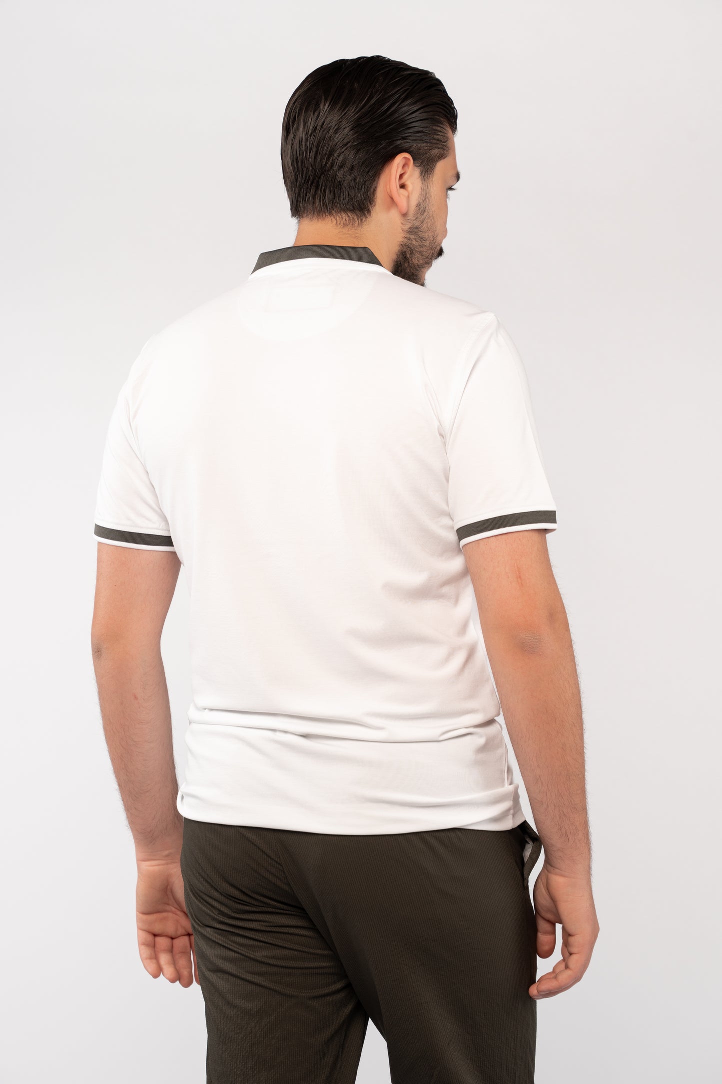 WHITE OLIVE COLLAR ZIPPER POLO